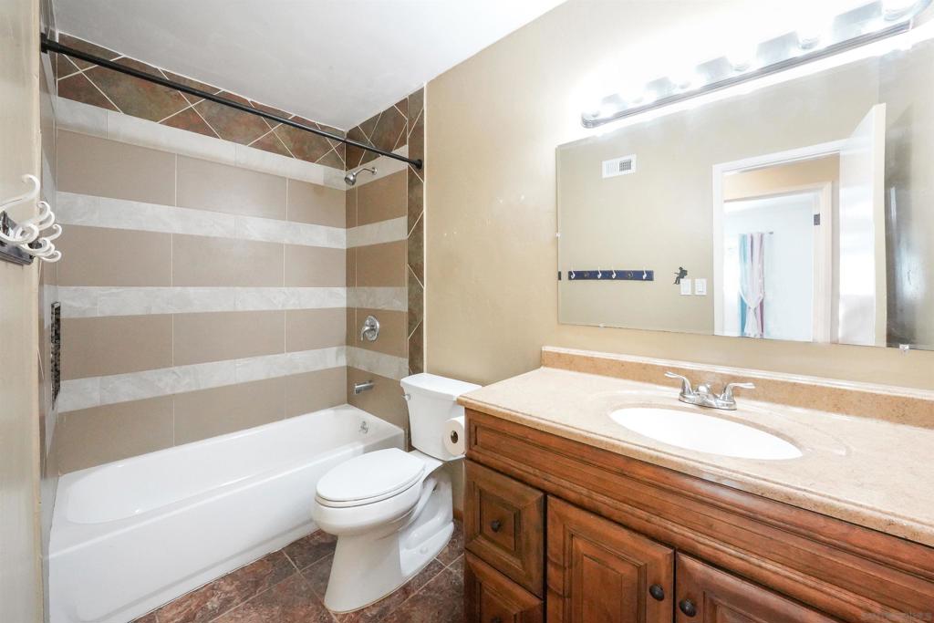 Lakeside - Residential