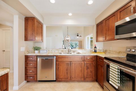 Photo of 760 Montana Vista Drive, Palm Desert, CA 92211 (MLS # 219139159DA)