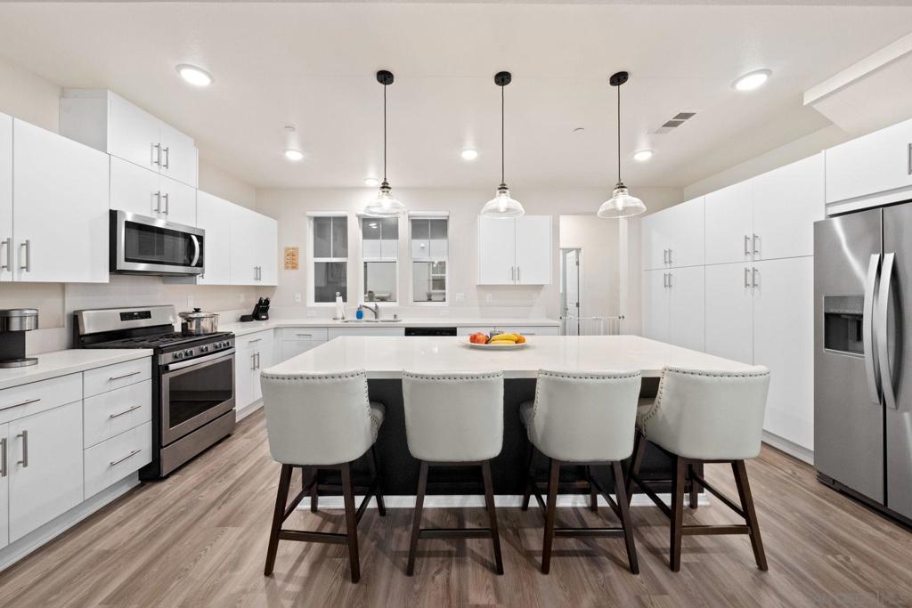 5360 Calle Rockfish 32