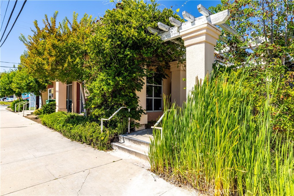 9955 El Camino Real