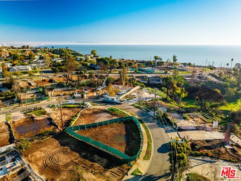 Photo of 508 N Muskingum Avenue, Pacific Palisades, CA 90272 (MLS # 25574777)