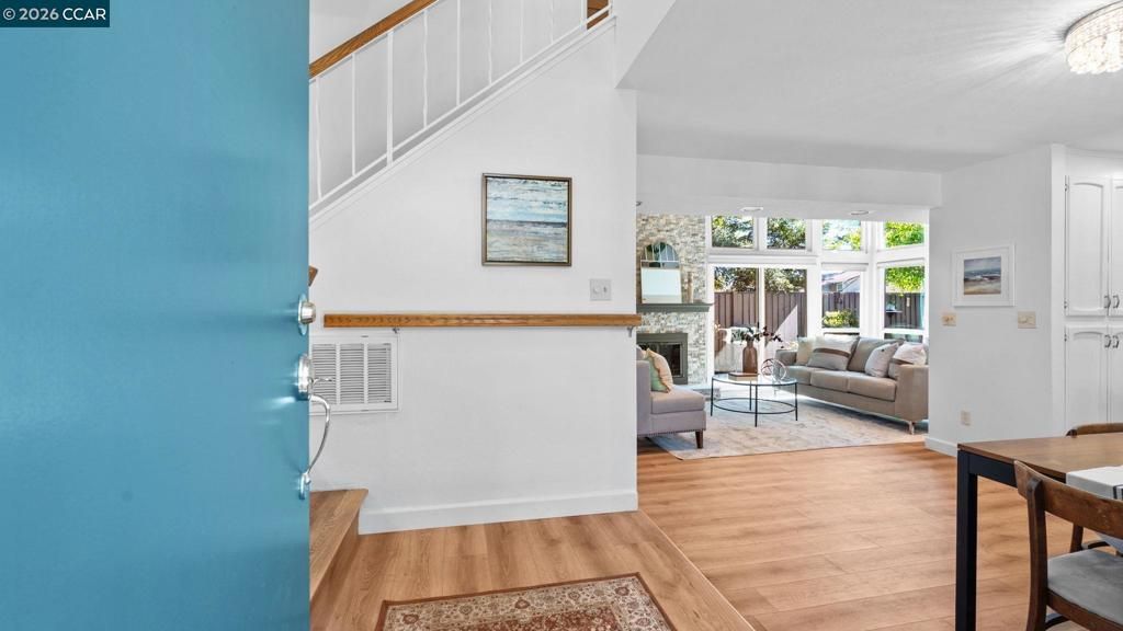 Photo of 90 Rolling Green Cir Cir, Pleasant Hill, CA 94523 (MLS # 41125761)