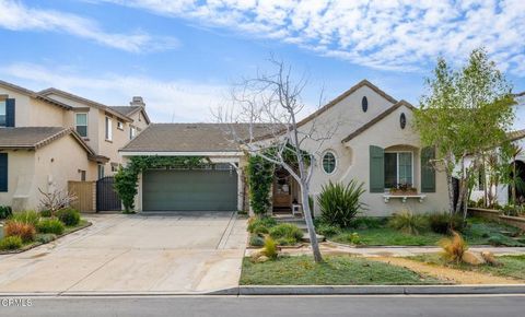 Photo of 3452 Brookwood Lane, Oxnard, CA 93036 (MLS # V1-35870)
