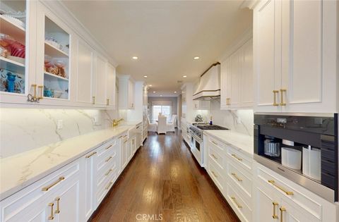 16143 Saint Croix Huntington Beach CA 92649