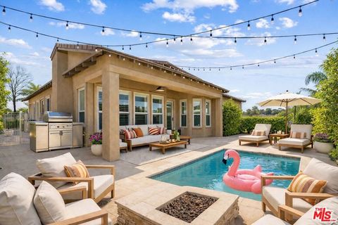 Photo of 37 Shoreline Drive, Rancho Mirage, CA 92270 (MLS # 26667779)