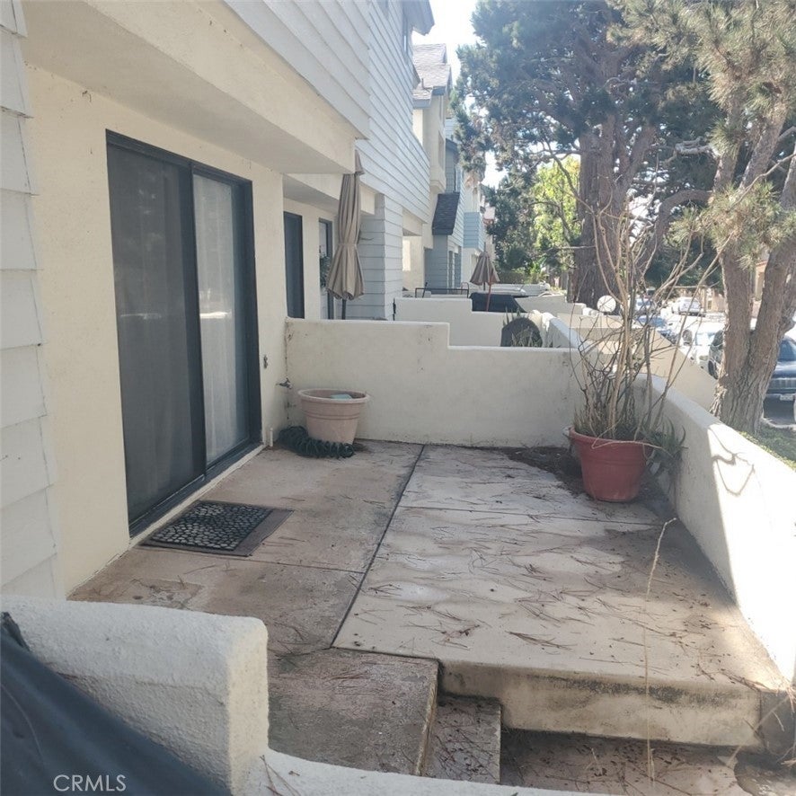 15111 Freeman