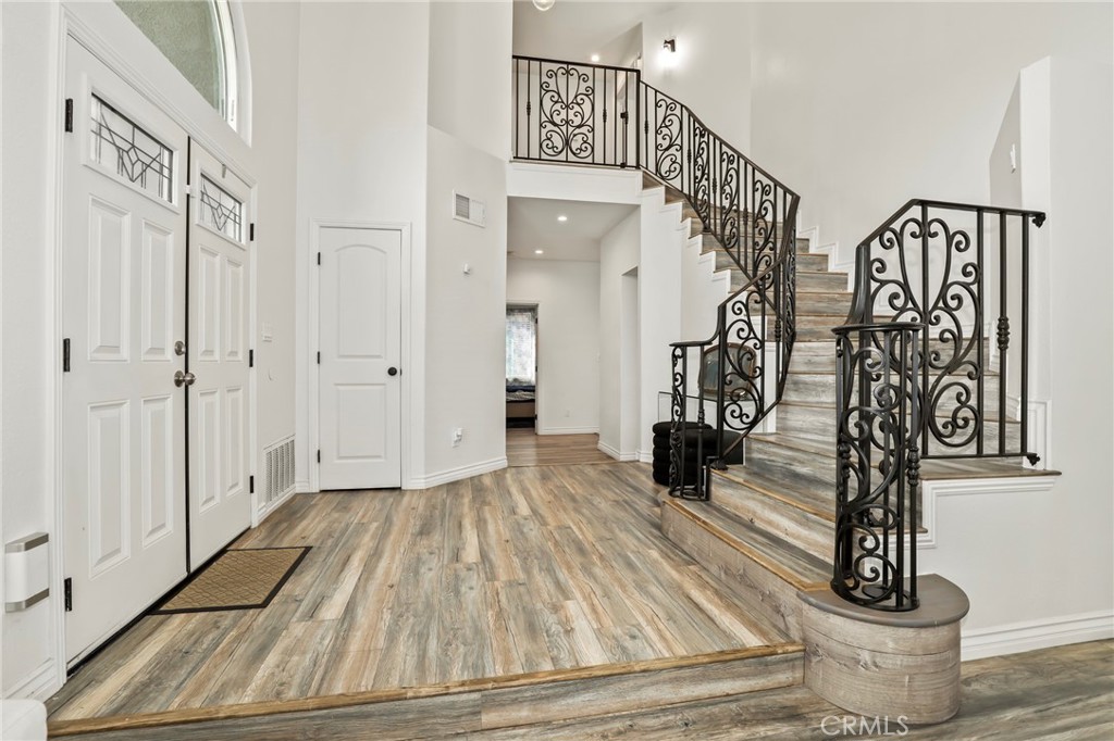 3329 Montellano Avenue