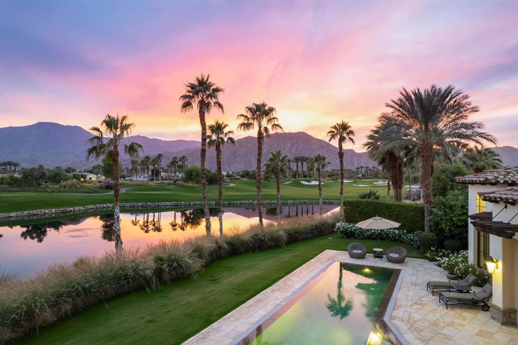 The Hideaway - Residential