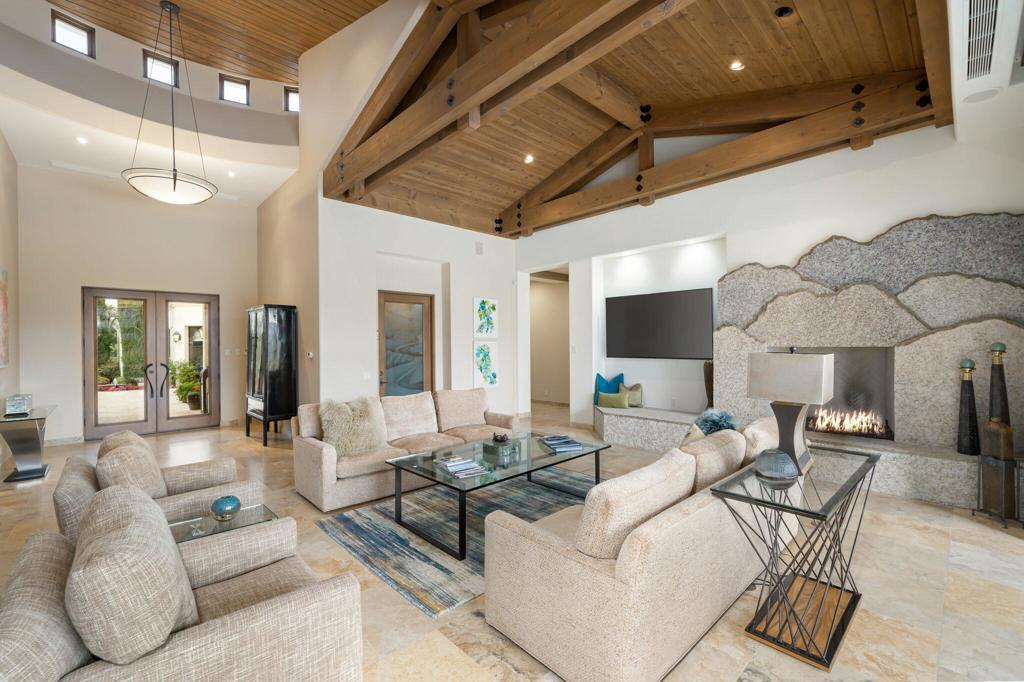 The Hideaway - Residential