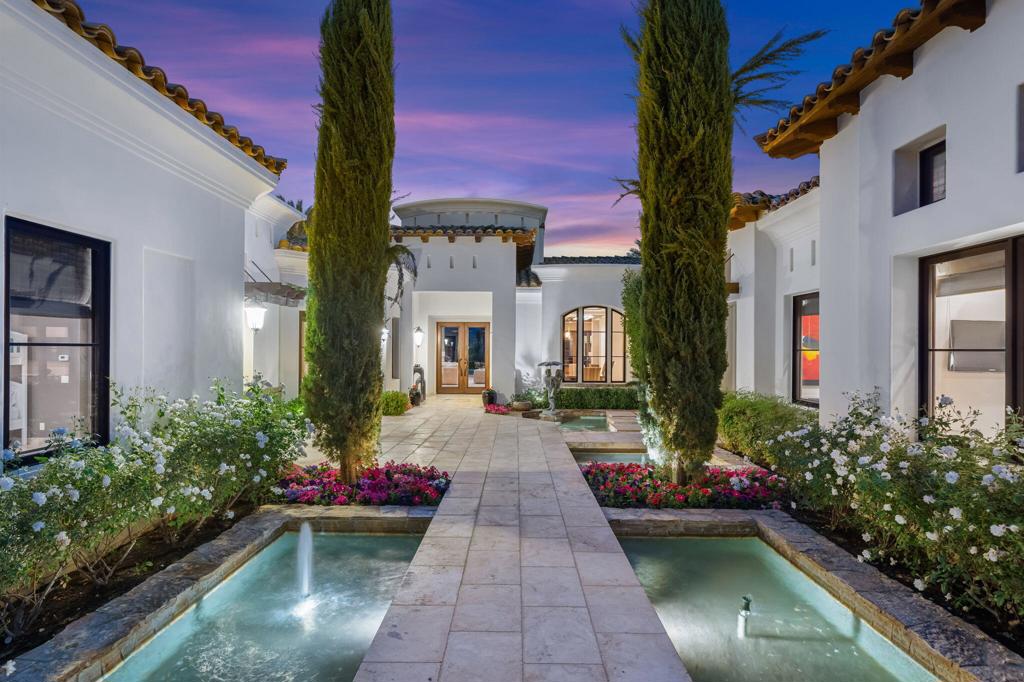 The Hideaway - Residential