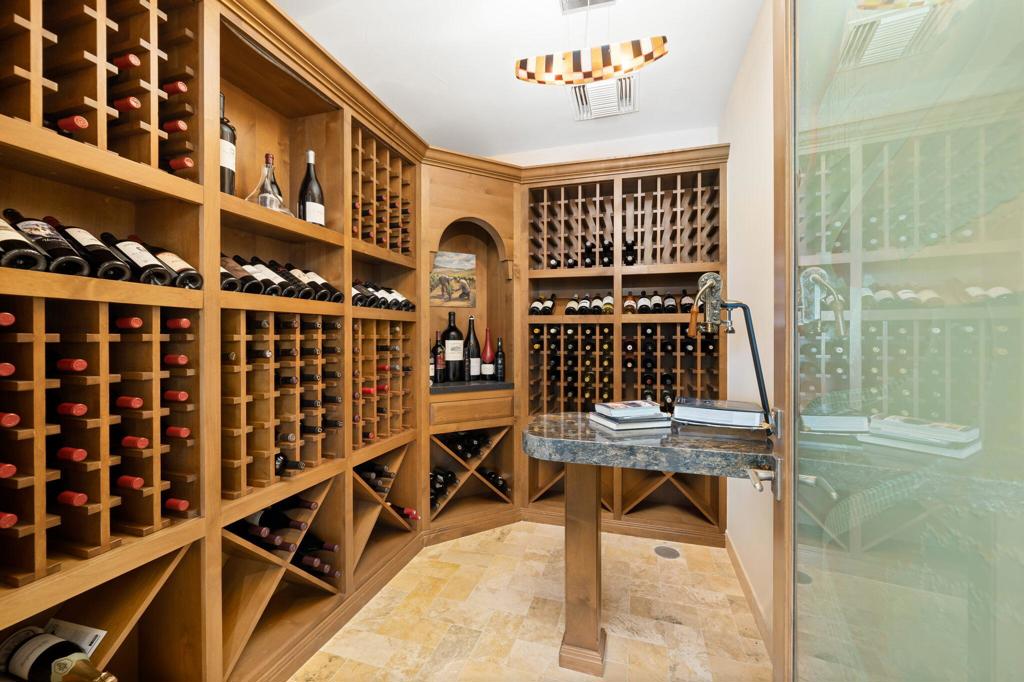 The Hideaway - Residential