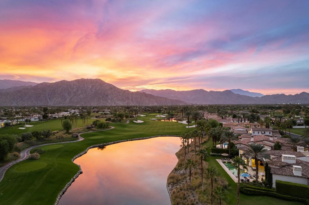 The Hideaway - Residential