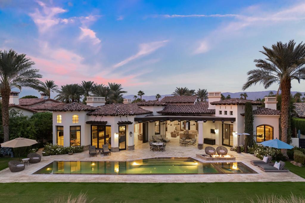 The Hideaway - Residential