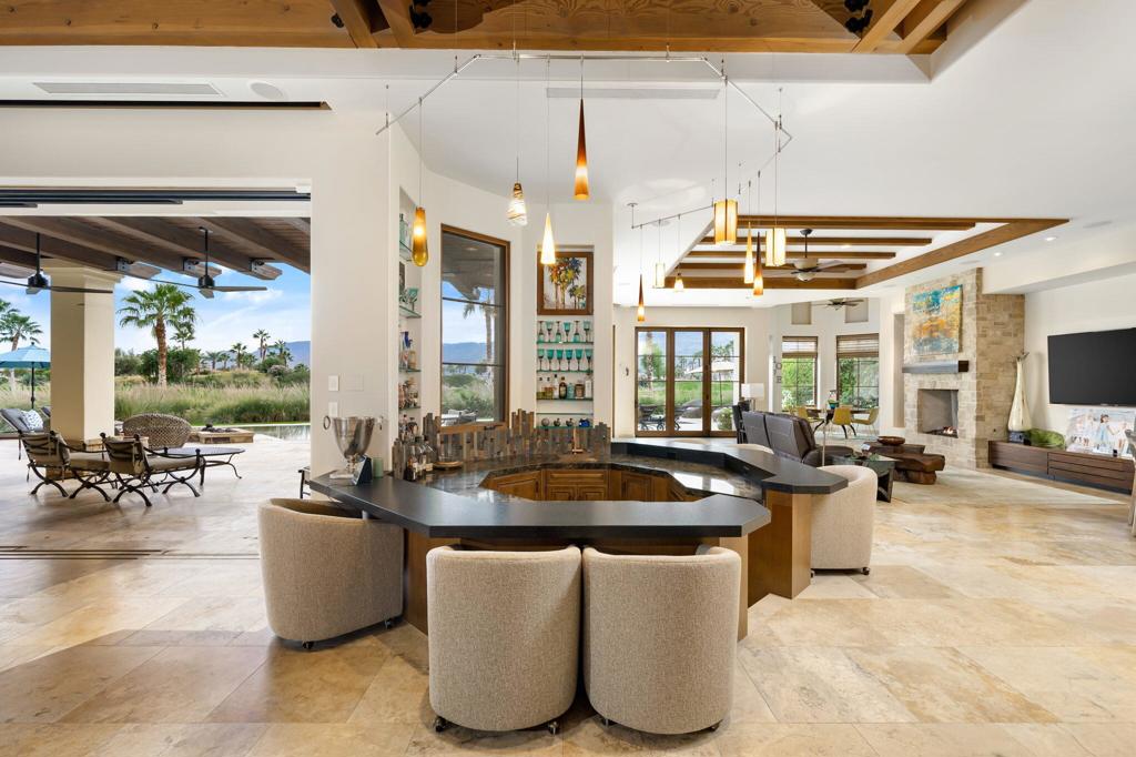 The Hideaway - Residential