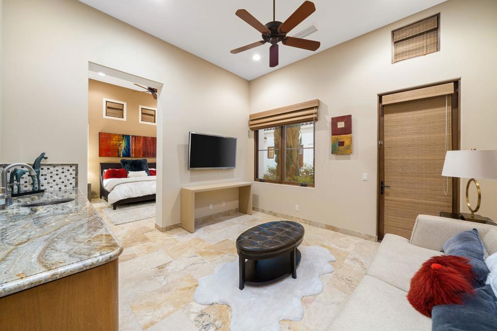 The Hideaway - Residential