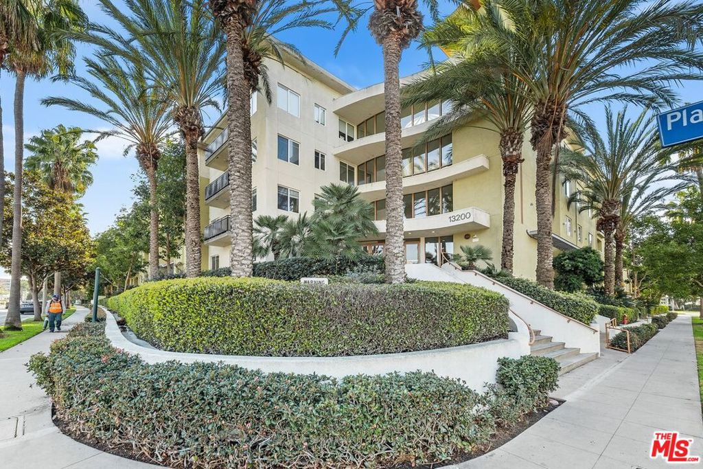 13200 Pacific Promenade 237