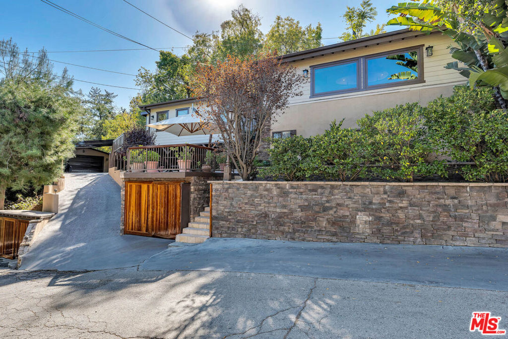 21832 Canon Drive