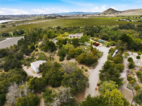 Tiny photo for 225 Broken Arrow RD, Nipomo, CA 93444 (MLS # PI26097553)
