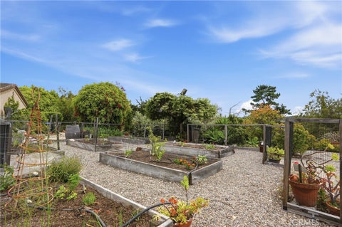 Tiny photo for 225 Broken Arrow RD, Nipomo, CA 93444 (MLS # PI26097553)
