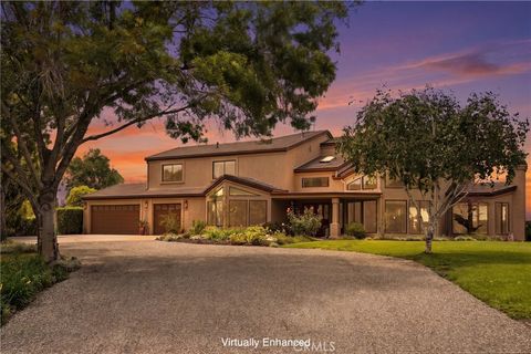 Photo of 225 Broken Arrow RD, Nipomo, CA 93444 (MLS # PI26097553)