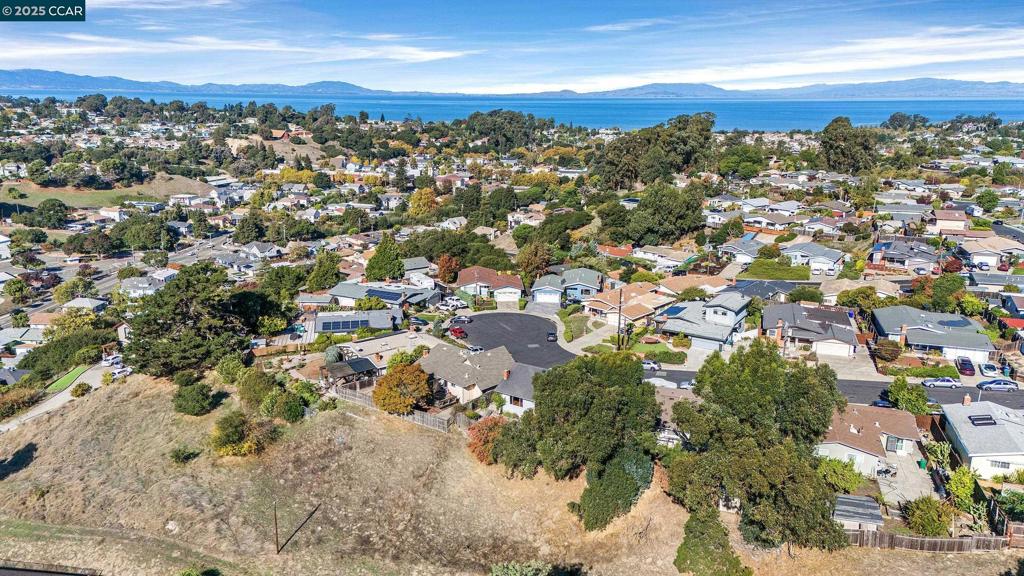 LINDA HEIGHTS - Residential