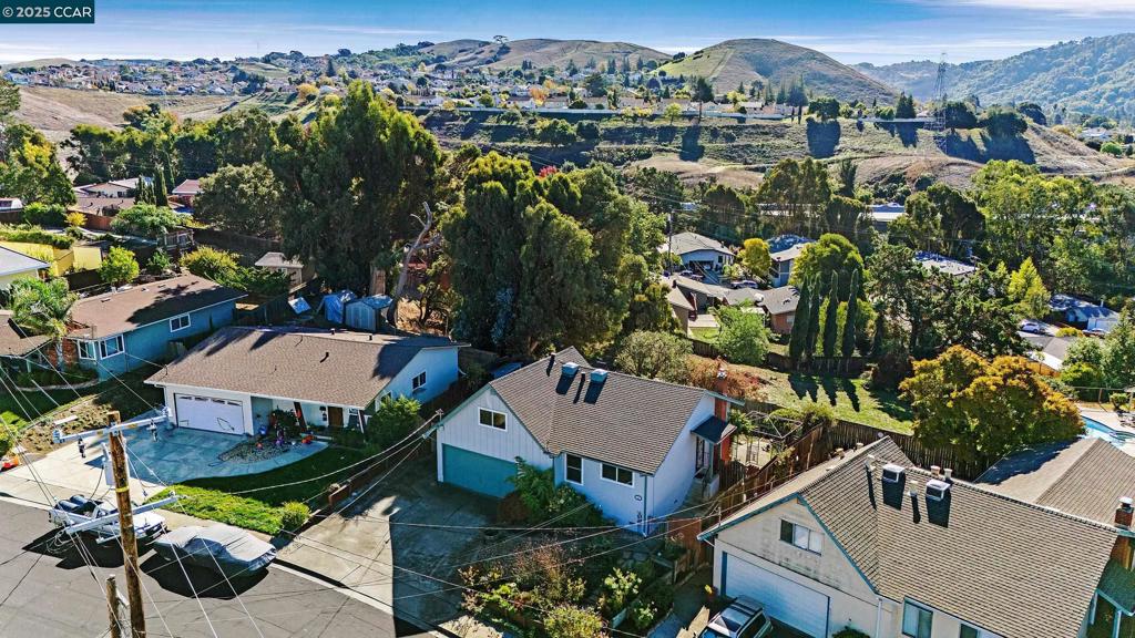 LINDA HEIGHTS - Residential