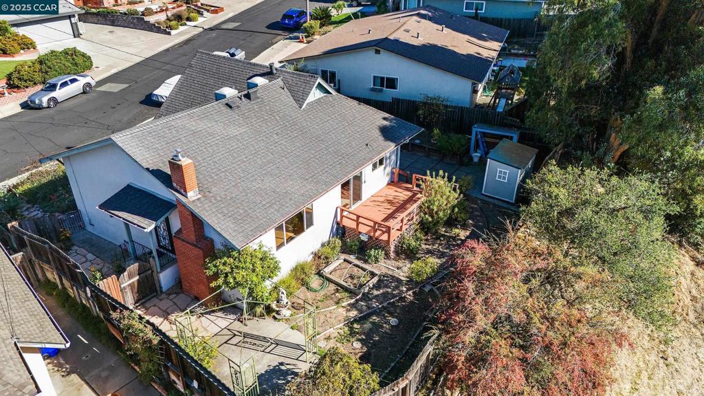 LINDA HEIGHTS - Residential