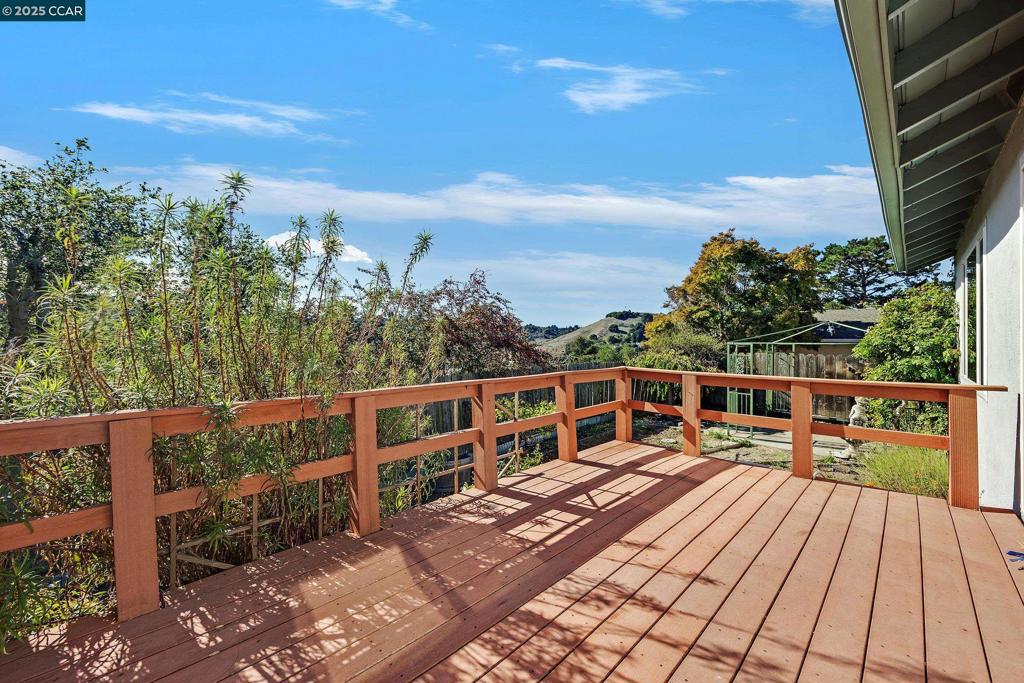 LINDA HEIGHTS - Residential