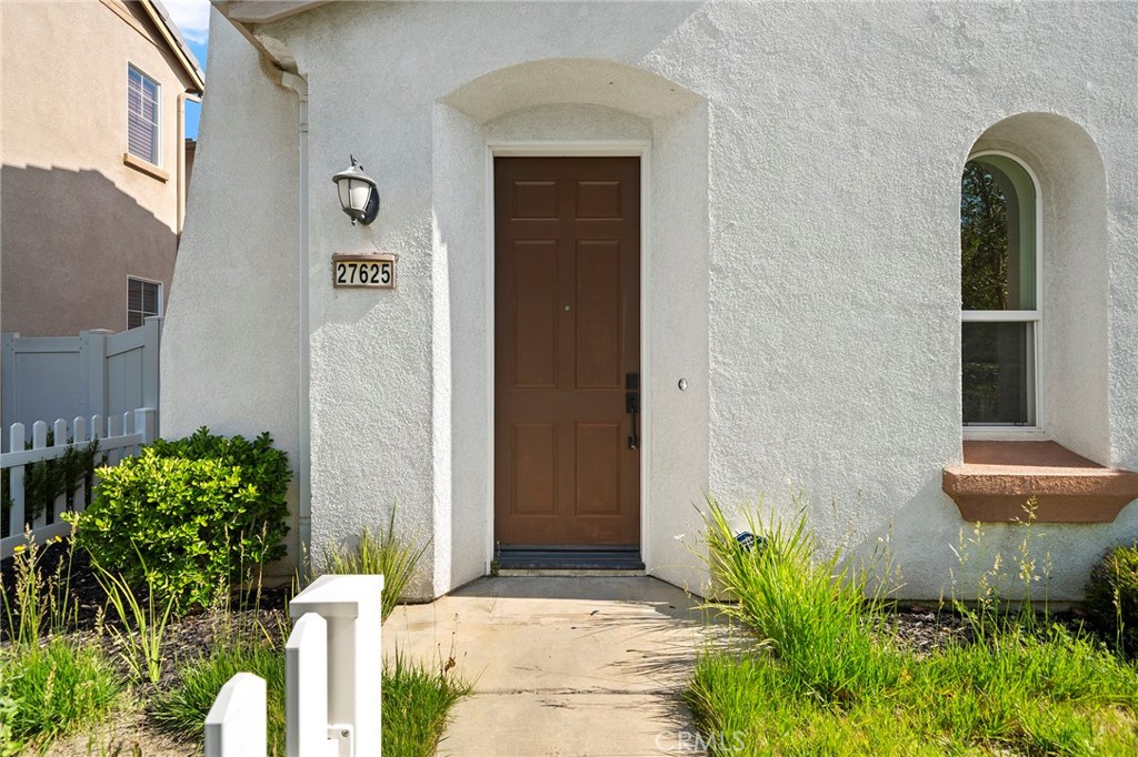 27625 Desert Gold Court