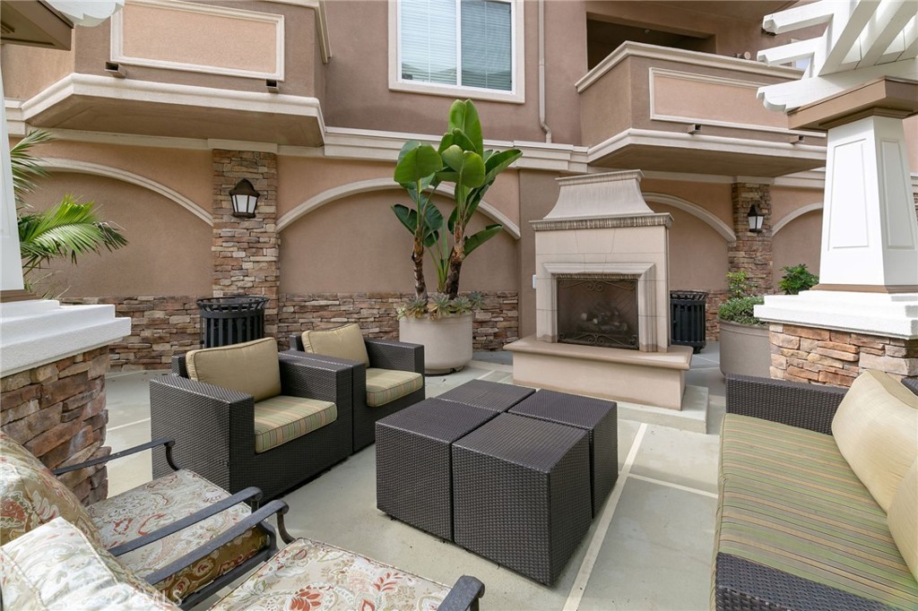 2750 Artesia Boulevard 313