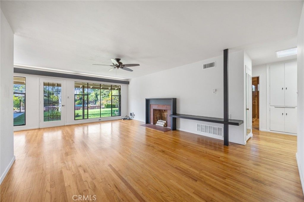 Photo of 10357 Lesterford Avenue, Downey, CA 90241 (MLS # CV25249852)