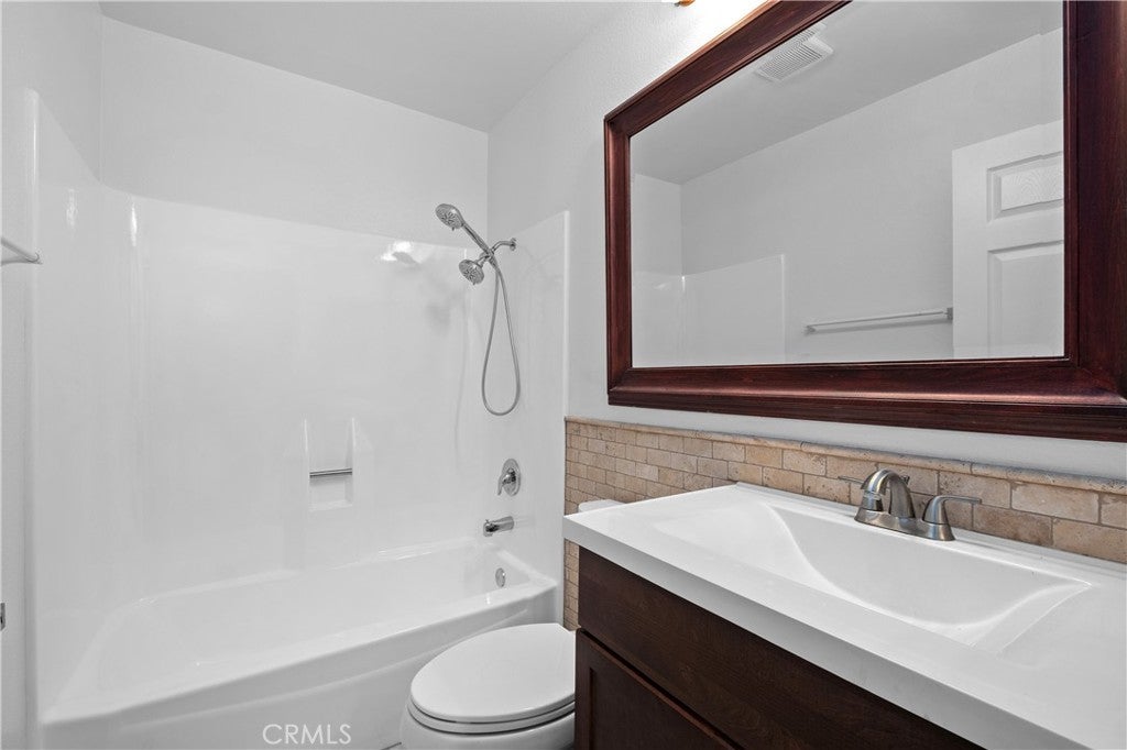 21991 Caldares, Mission Viejo CA 92691 - Photo 9