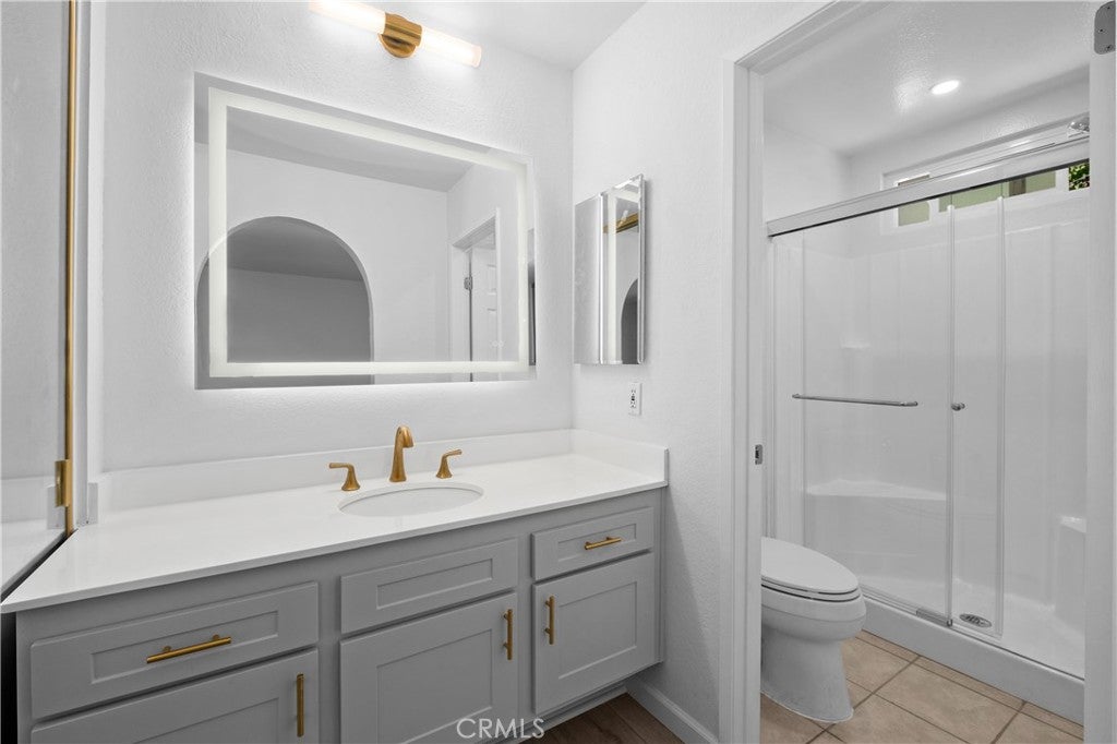 21991 Caldares, Mission Viejo CA 92691 - Photo 6