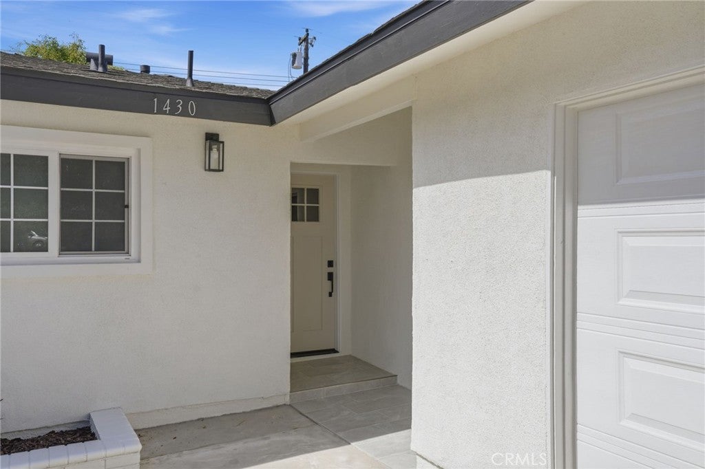 1430 Hillandale