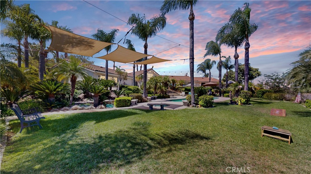 17850 Vista Del Lago
