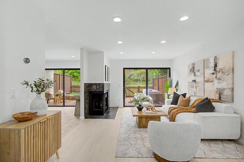 1892 Mountain Creek Court