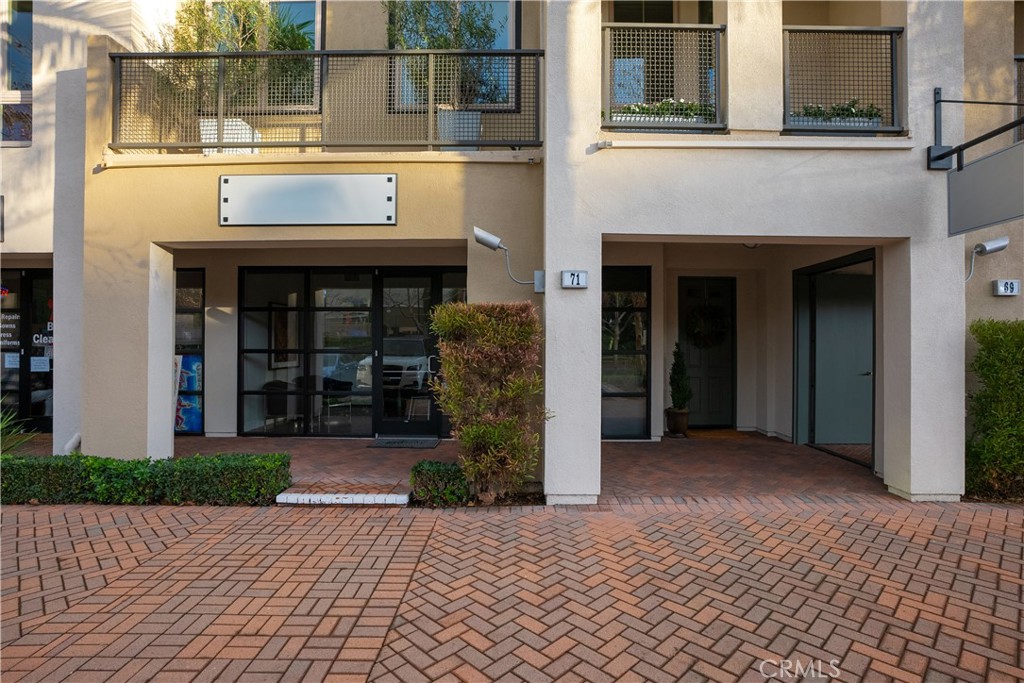 Vantis - Residential Lease