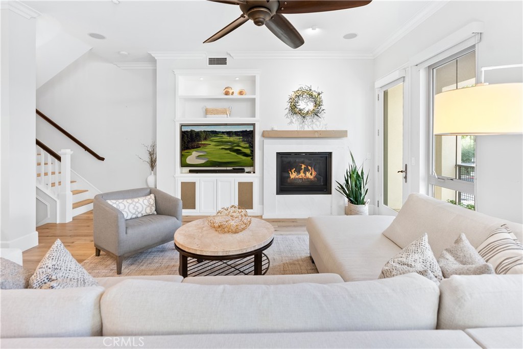 Vantis - Residential Lease
