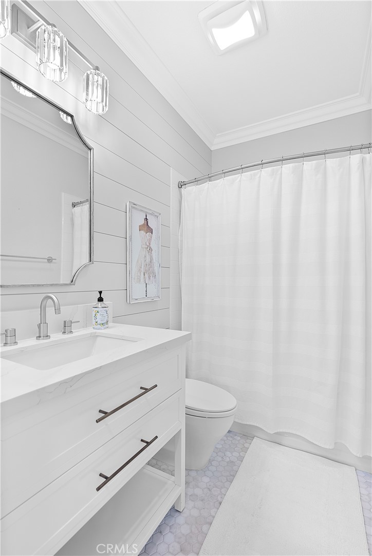 Vantis - Residential Lease