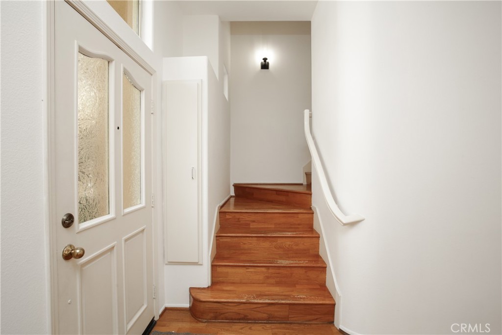 6 Garzoni Aisle