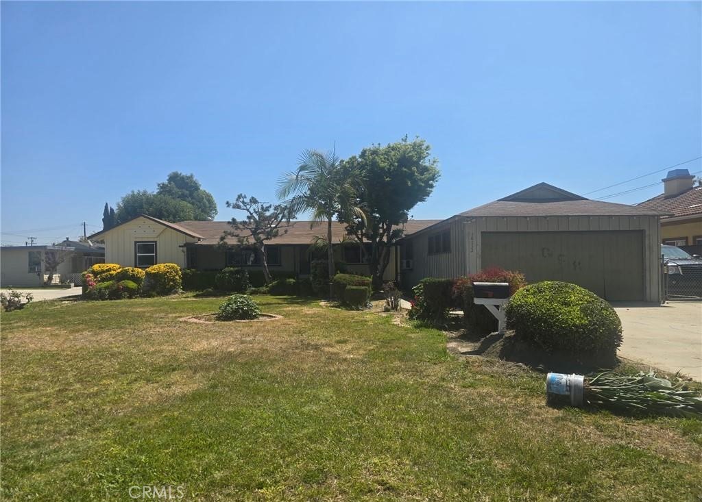 Back on the market, Huge potential on this large lot. Home has been upgraded recently. New floors laminate floors throughout, 1 Bathroom Remodeled, some new drywall, all electric Interior fixtures, New interior paint, 2 individual lots zone R1. AGENTS PLEASE READ AGENT REMAKS.