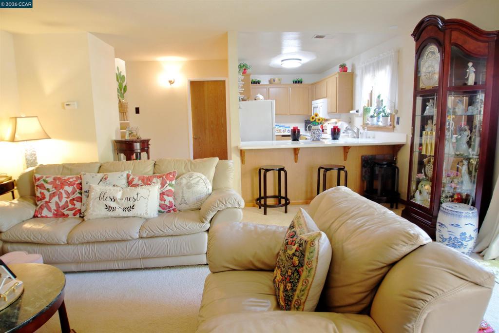 3901 Clayton Rd 25