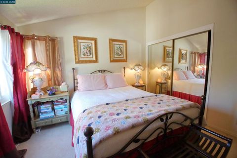 Tiny photo for 3901 3901 Clayton Rd Rd #25, Concord, CA 94521 (MLS # 41124770)