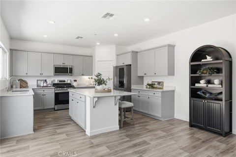 Photo of 9634 Maple Terrace Lane, Shafter, CA 93263 (MLS # SR26194435)