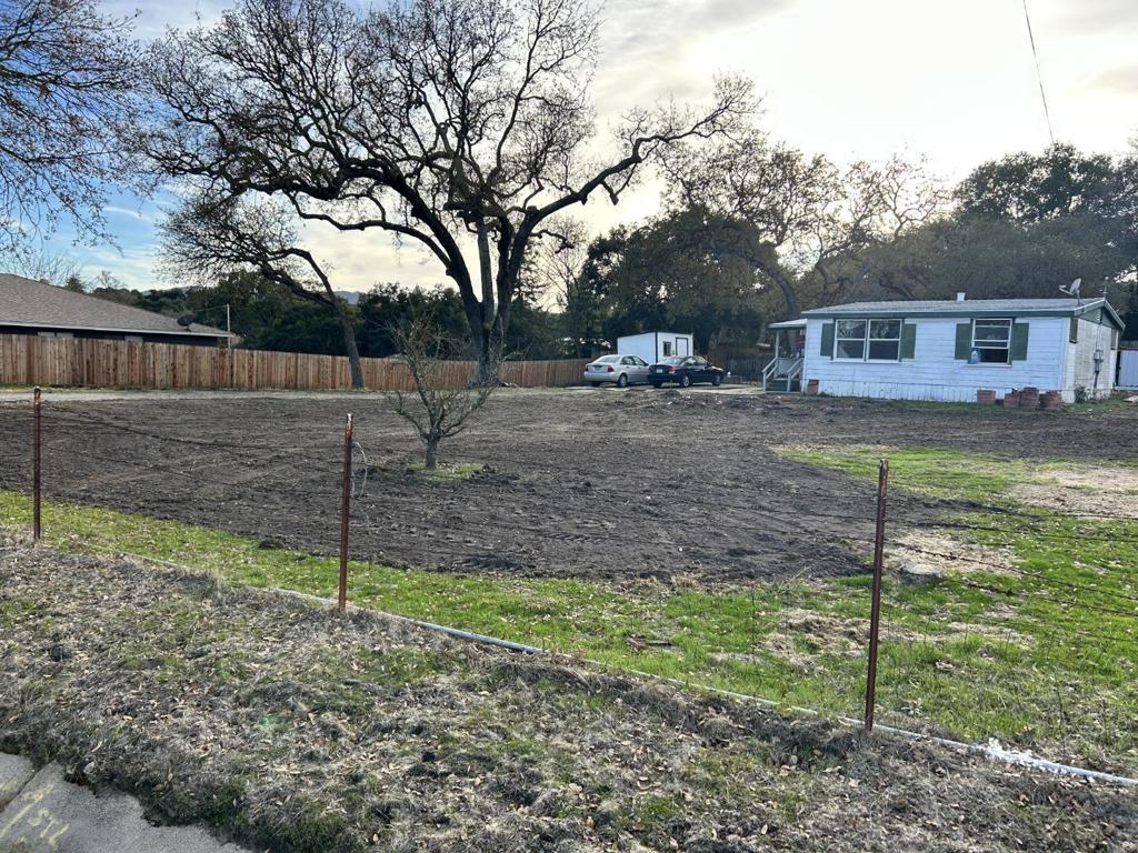 Discover an exceptional opportunity at 10050 West Front Road, Atascadero, California. This expansive property boasts over half an acre of prime land in a highly desirable location. While the existing vacant house offers a blank canvas for renovation or redevelopment, the true value lies in the generous lot size and its versatile potential. Key Features: Generous Lot Size: Over half an acre, providing ample space for various possibilities. Prime Location: Situated in a sought-after area of Atascadero, offering convenience and appeal. Development Potential: This large parcel presents a unique opportunity for potential subdivision or multi-unit development. Buyers are encouraged to conduct their own due diligence and verify all development possibilities with the City of Atascadero Planning Department. Vacant Property: The existing structure is vacant, allowing for immediate possession and creative vision. This property is ideal for investors, developers, or individuals looking to create their dream estate in a fantastic location. Don't miss the chance to acquire a significant piece of Atascadero real estate with immense upside potential.