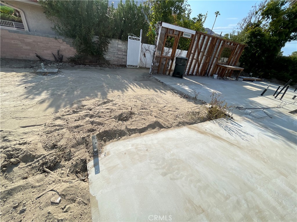 442 E Avenida Palmera