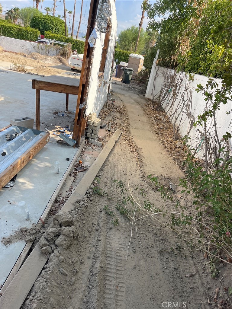 Tahquitz River Estates (33510) - Land