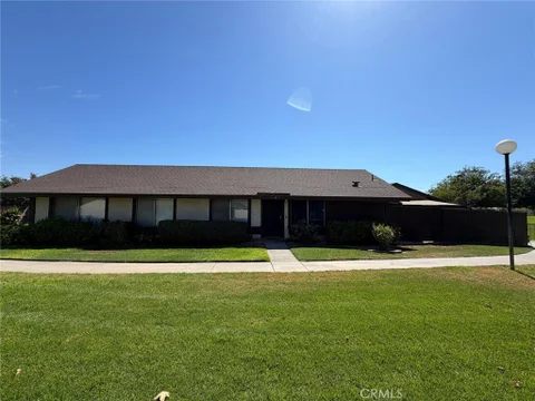 4387 Kingsbury Pl, Riverside, CA 92503 - MLS#: PW26183377