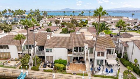 Photo of 94 Kingston Ct W, Coronado, CA 92118 (MLS # 250040851SD)