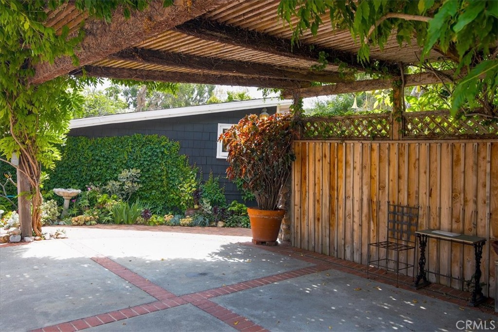 1511 Bluebird Canyon Drive